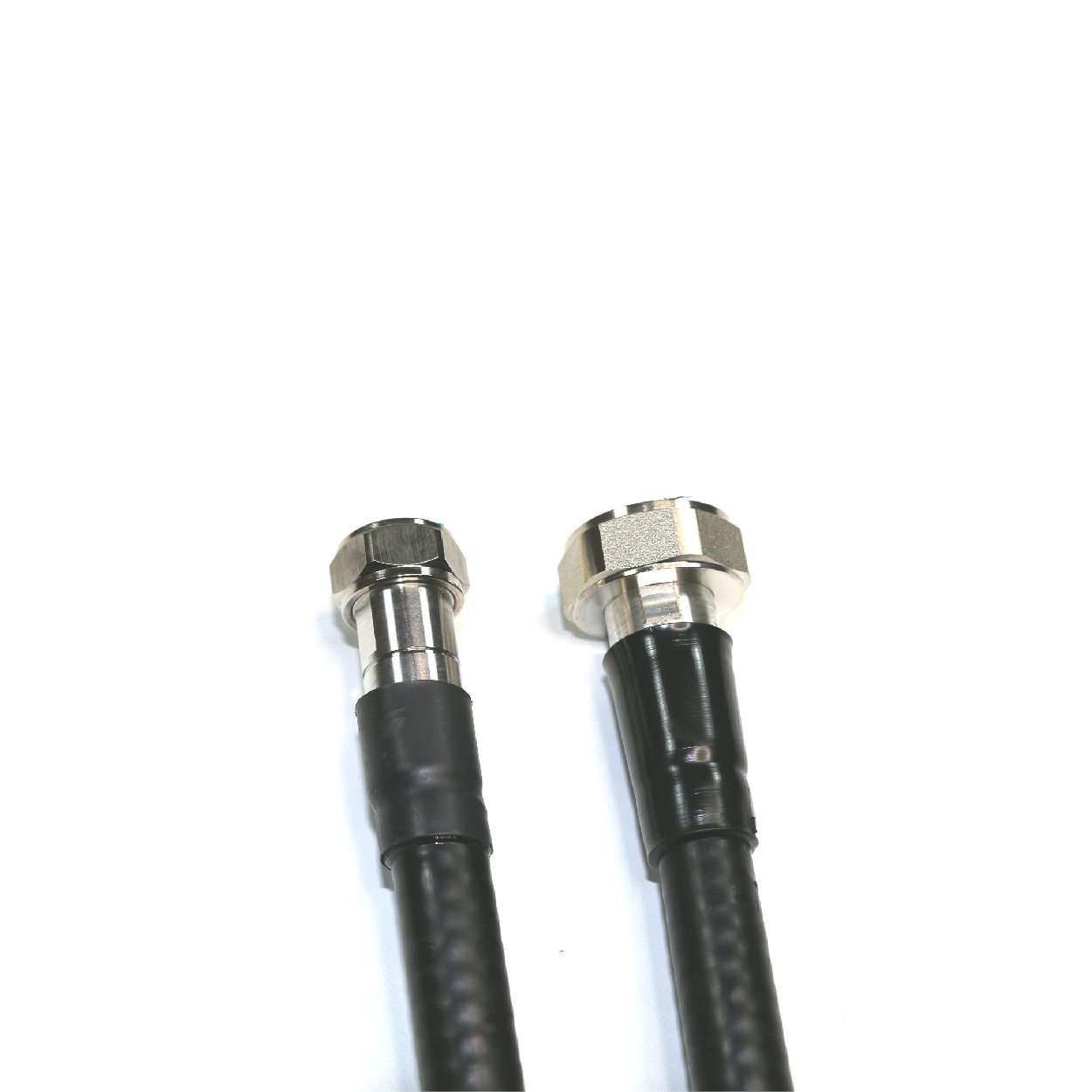 CONECTOR MACHO A MACHO